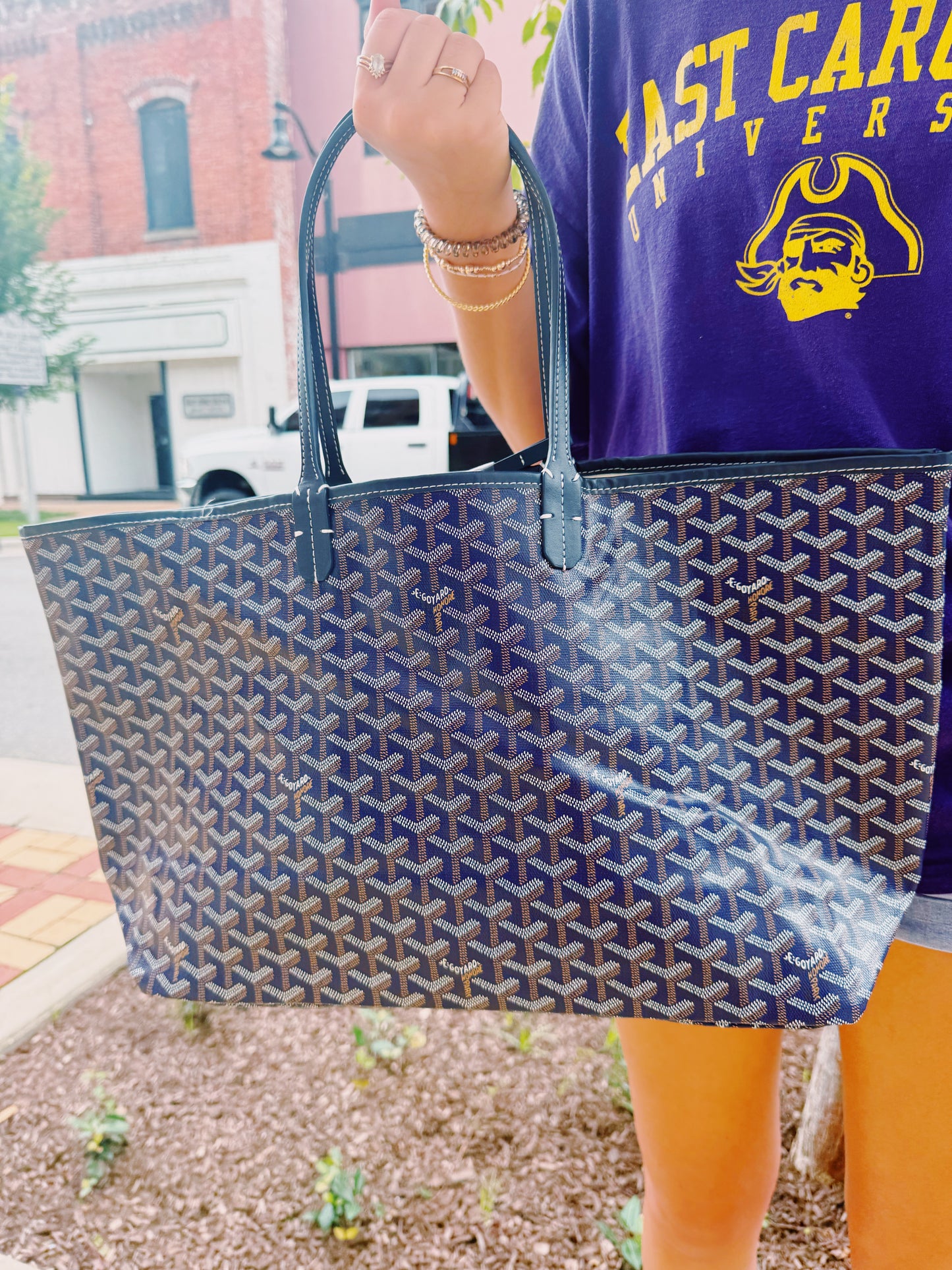 Navy - Large Tote