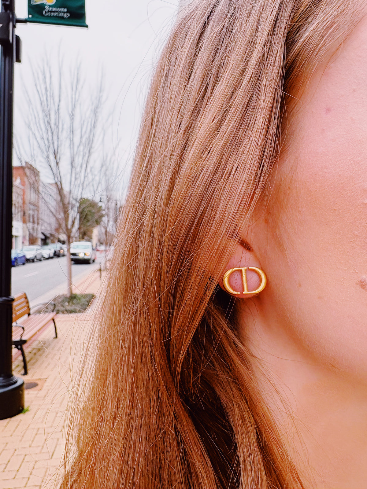 Caitlyn Studs