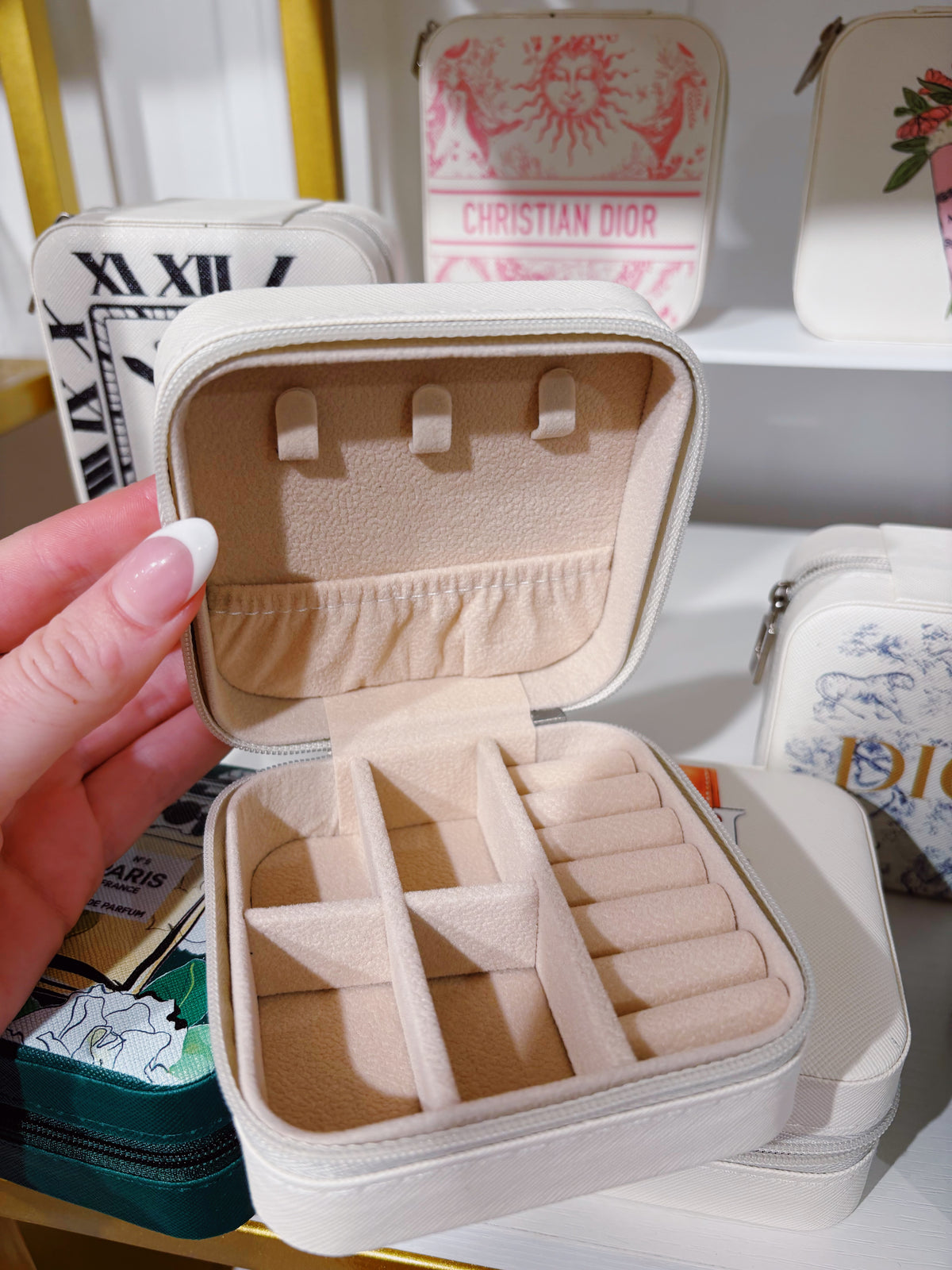Gem Jewelry Case