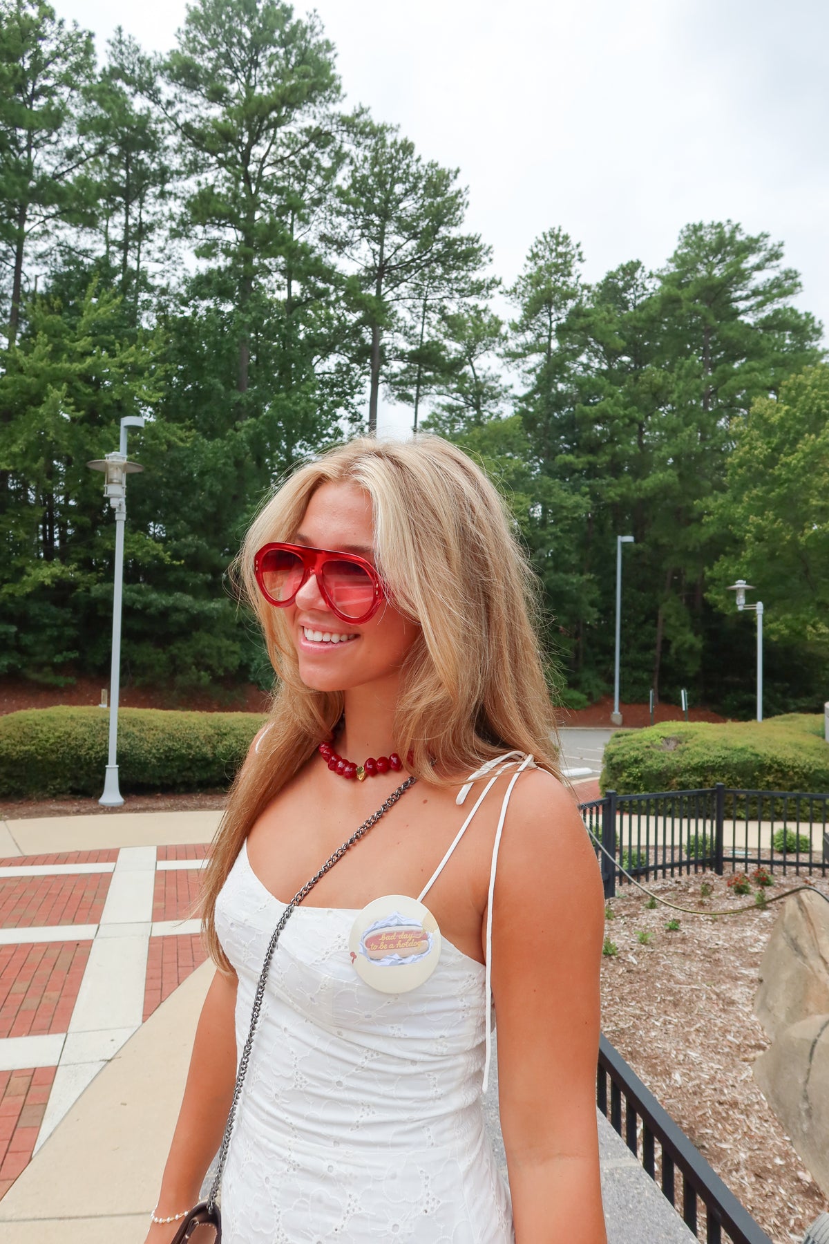 Tailgate Social Sunnies - Red
